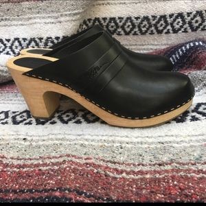 NEW Swedish Clogs- LL Bean High Mule